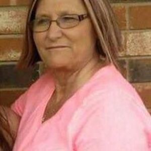 Meet your Posher, Twila